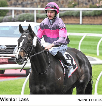 Wishlor Lass Racing Photo